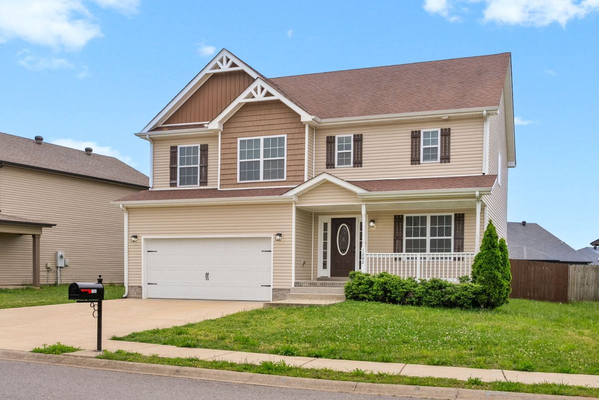 House for rent at 1282 Eagles View Dr, Clarksville, TN 37040
