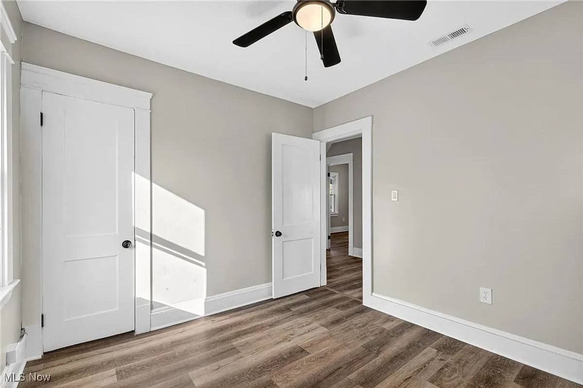 House for rent at 11209 Continental Ave, Cleveland, OH 44104