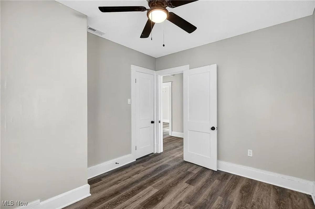 House for rent at 11209 Continental Ave, Cleveland, OH 44104