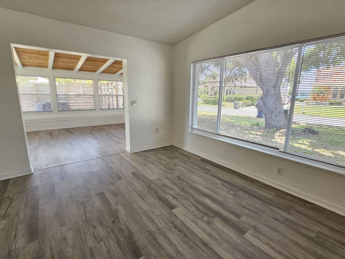 House for rent at 341 Bayshore Dr, Osprey, FL 34229