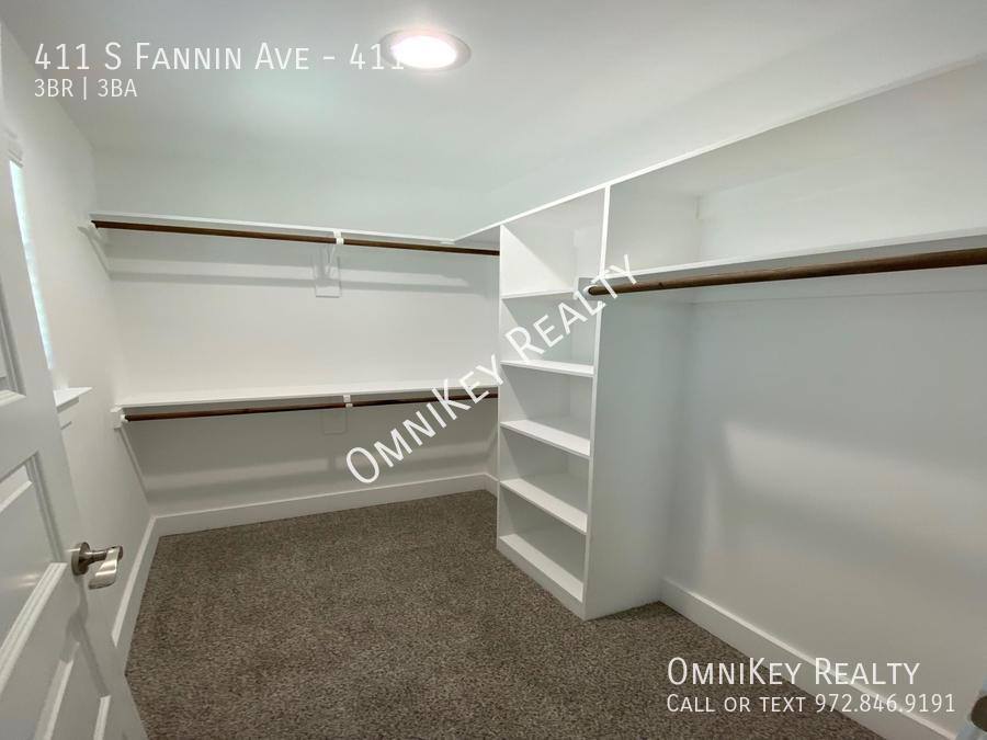 Apartment for rent at 411 S Fannin Ave #411, Denison, TX 75020