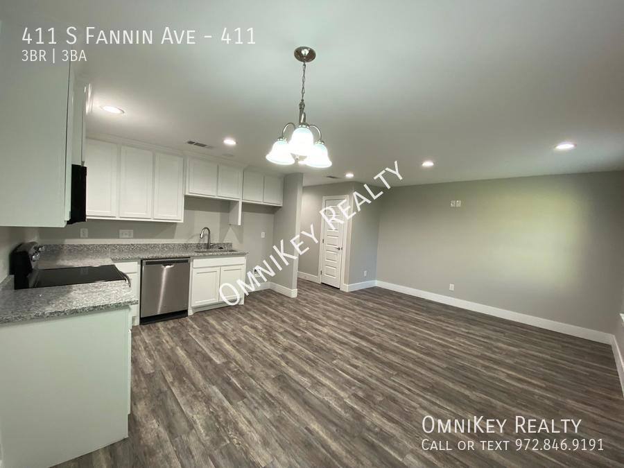 Apartment for rent at 411 S Fannin Ave #411, Denison, TX 75020