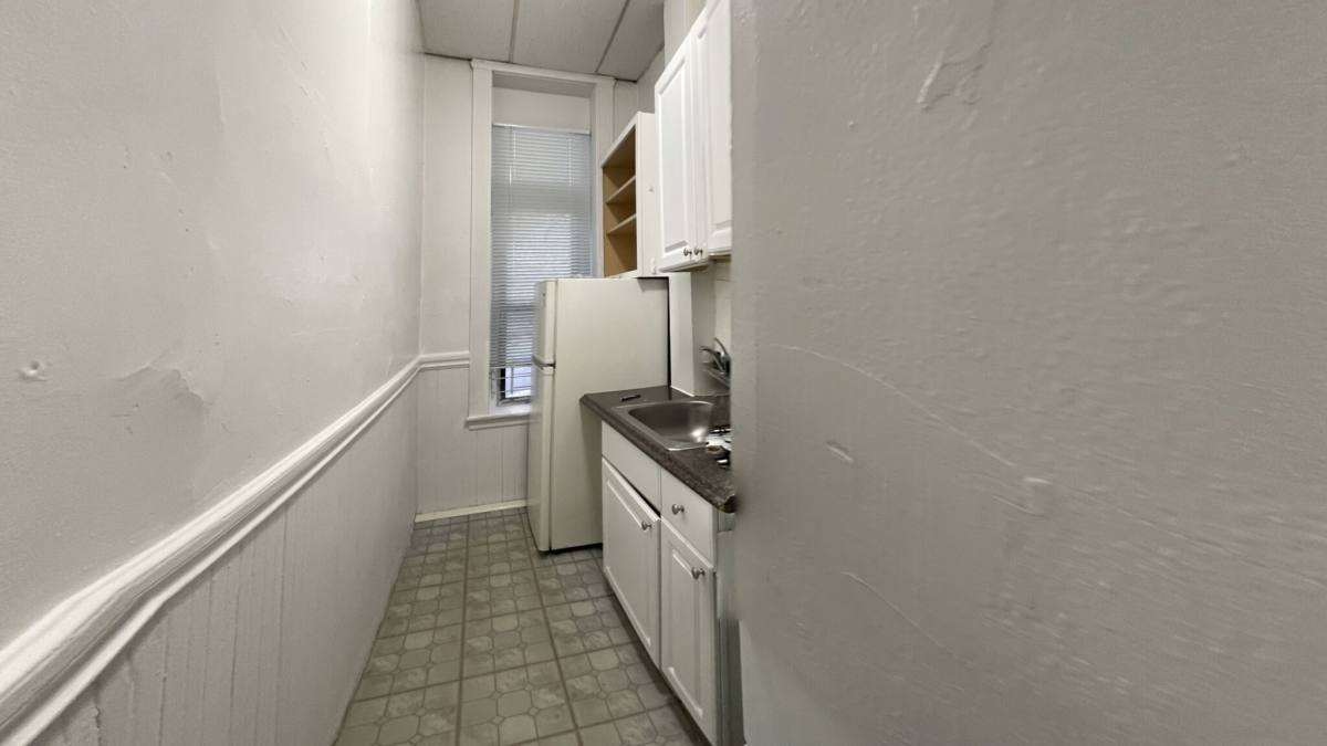 Apartment for rent at 409 Huntington Ave #2, Boston, MA 02115