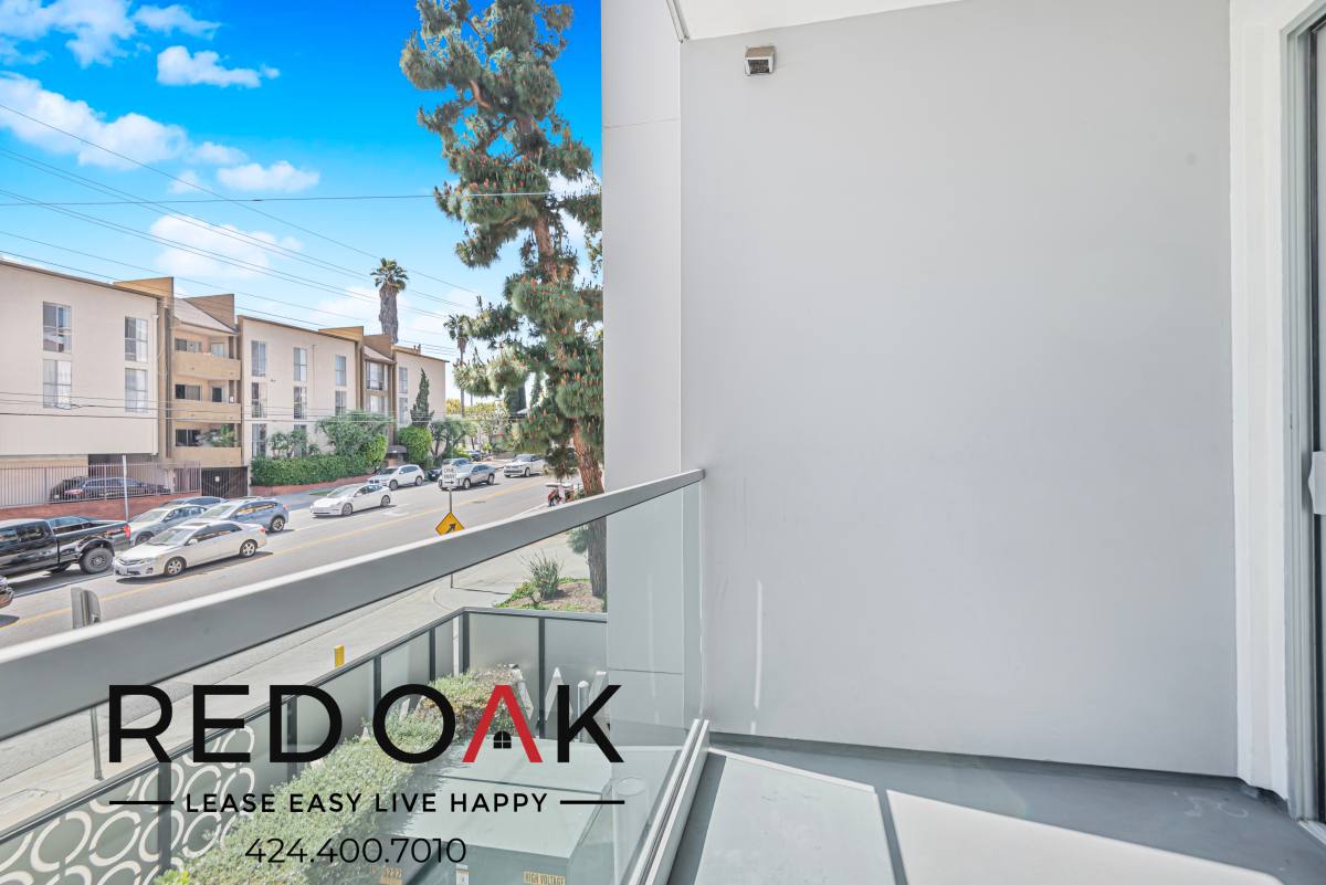 Condo for rent at 1168 S Barrington Ave #203, Los Angeles, CA 90049