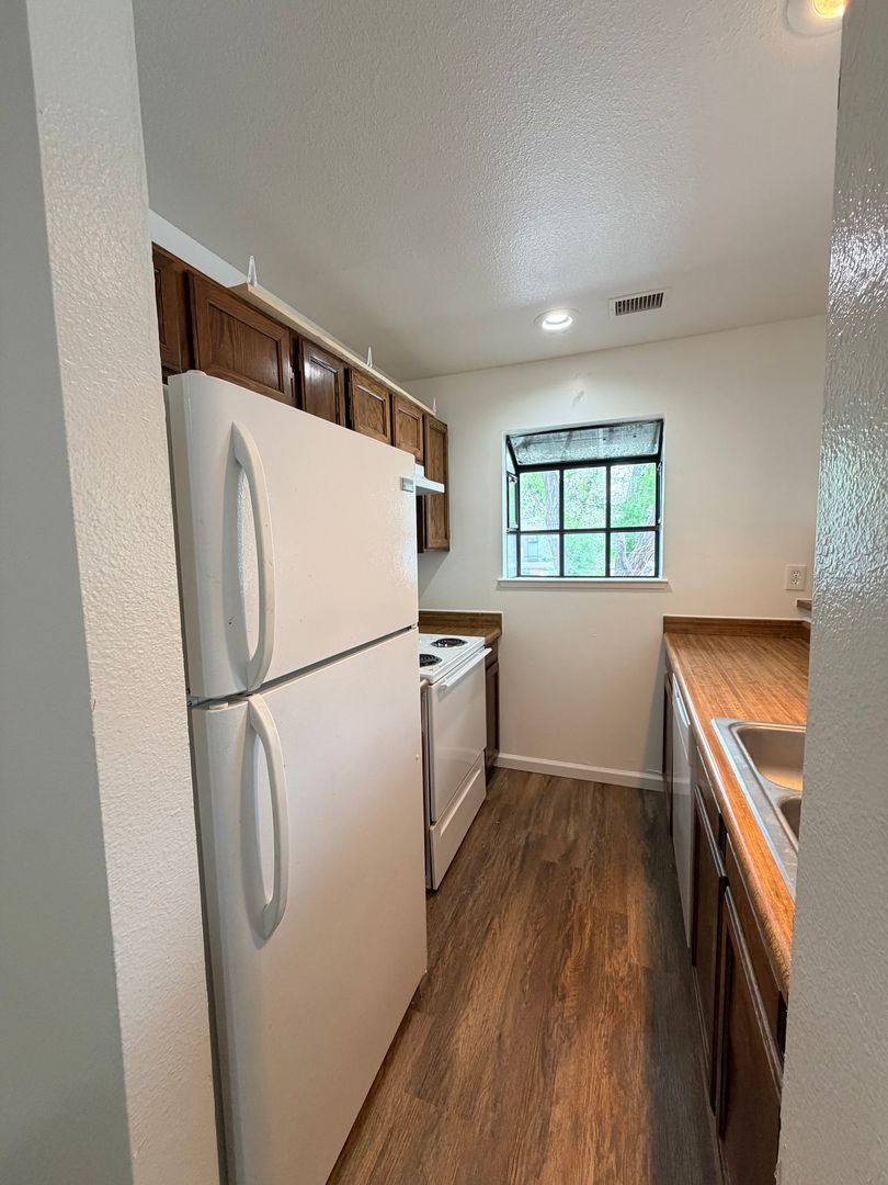 Apartment for rent at 2189 Kietzke Lane, Reno, NV 89502