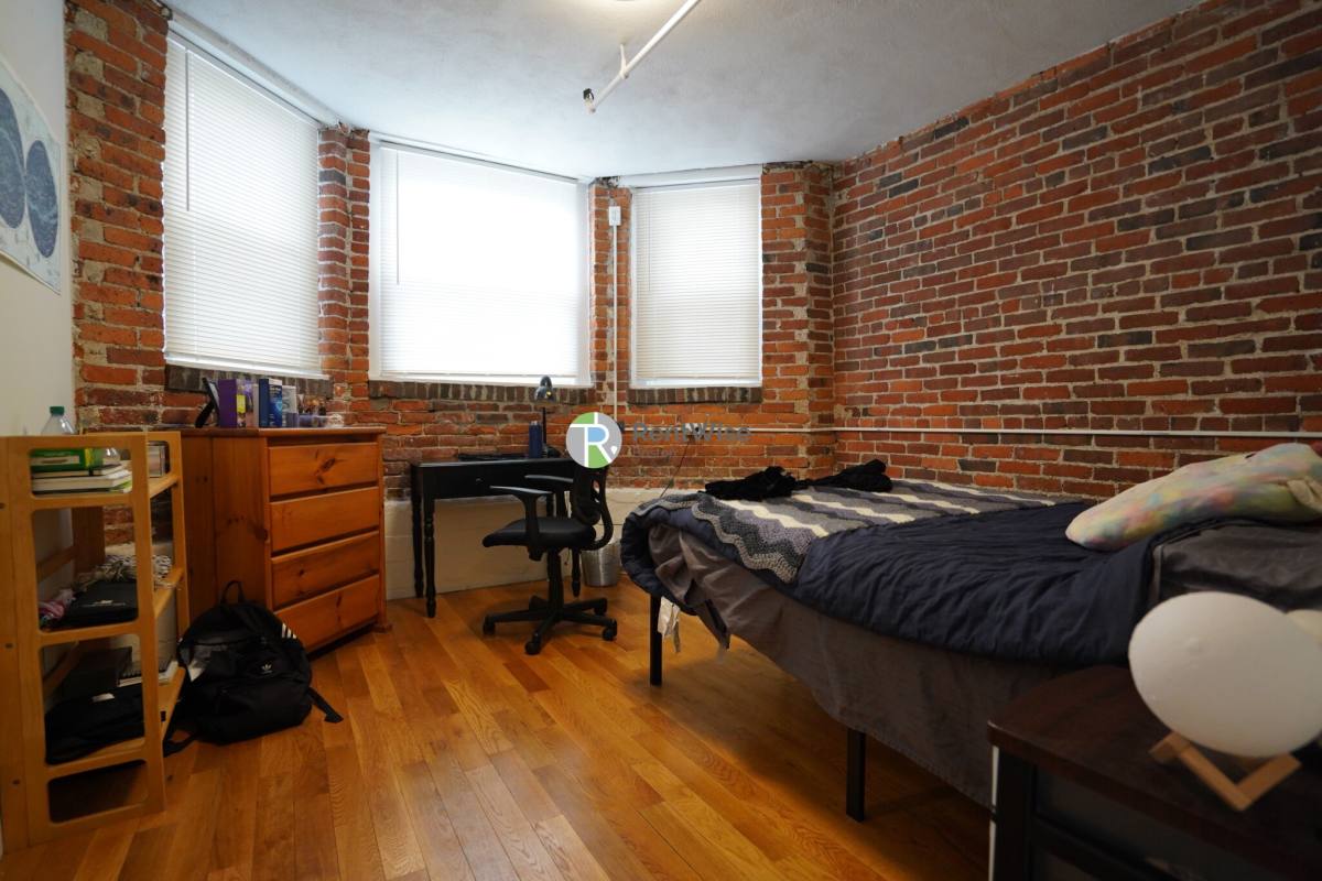 Apartment for rent at 1298 Commonwealth Ave #A, Allston, MA 02134