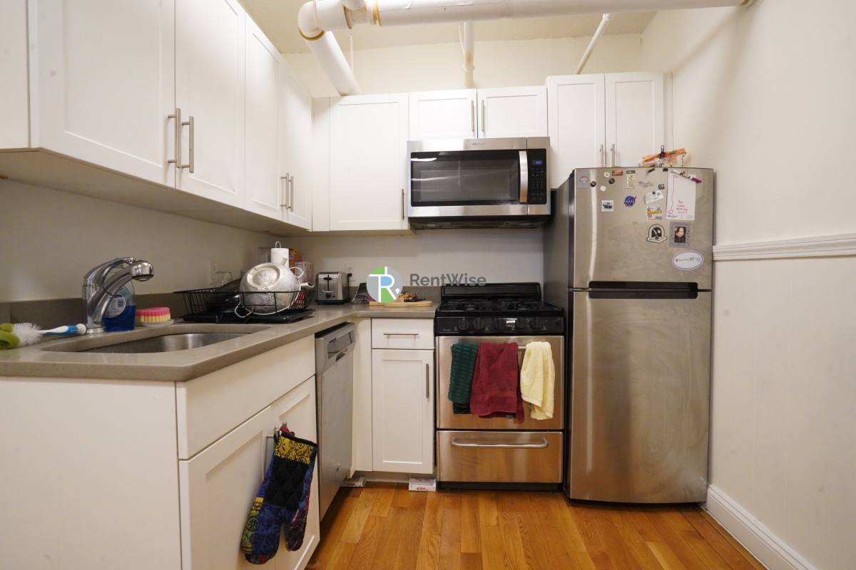 Apartment for rent at 1298 Commonwealth Ave #A, Allston, MA 02134