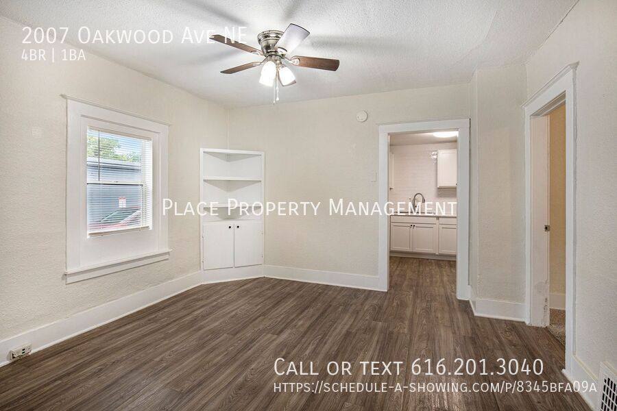 House for rent at 2007 Oakwood Ave NE, Grand Rapids, MI 49505