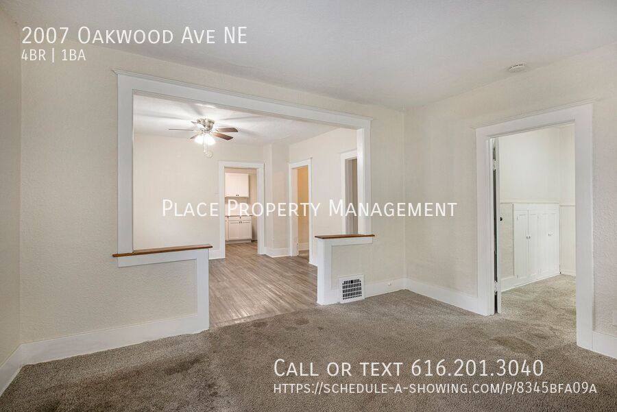 House for rent at 2007 Oakwood Ave NE, Grand Rapids, MI 49505