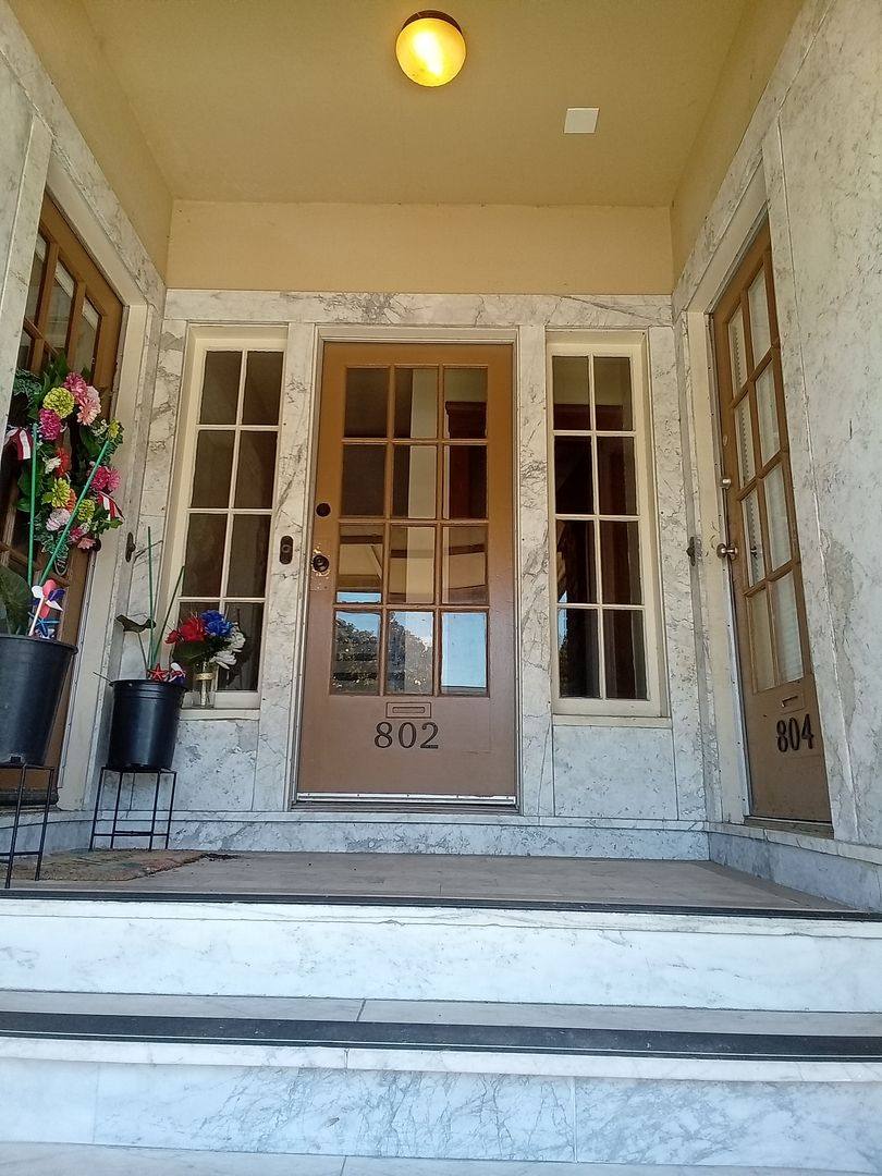 Apartment for rent at 800 Capitol St, Vallejo, CA 94590