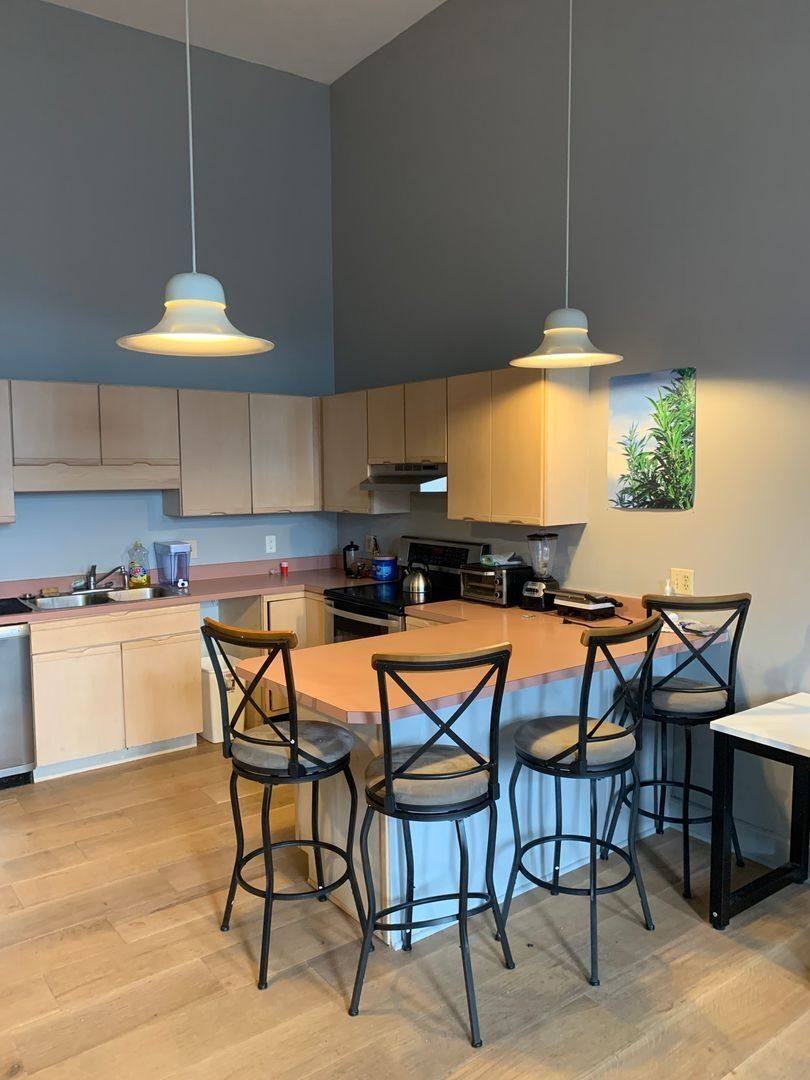 Apartment for rent at 204 N Walnut, Bloomington, IN 47404