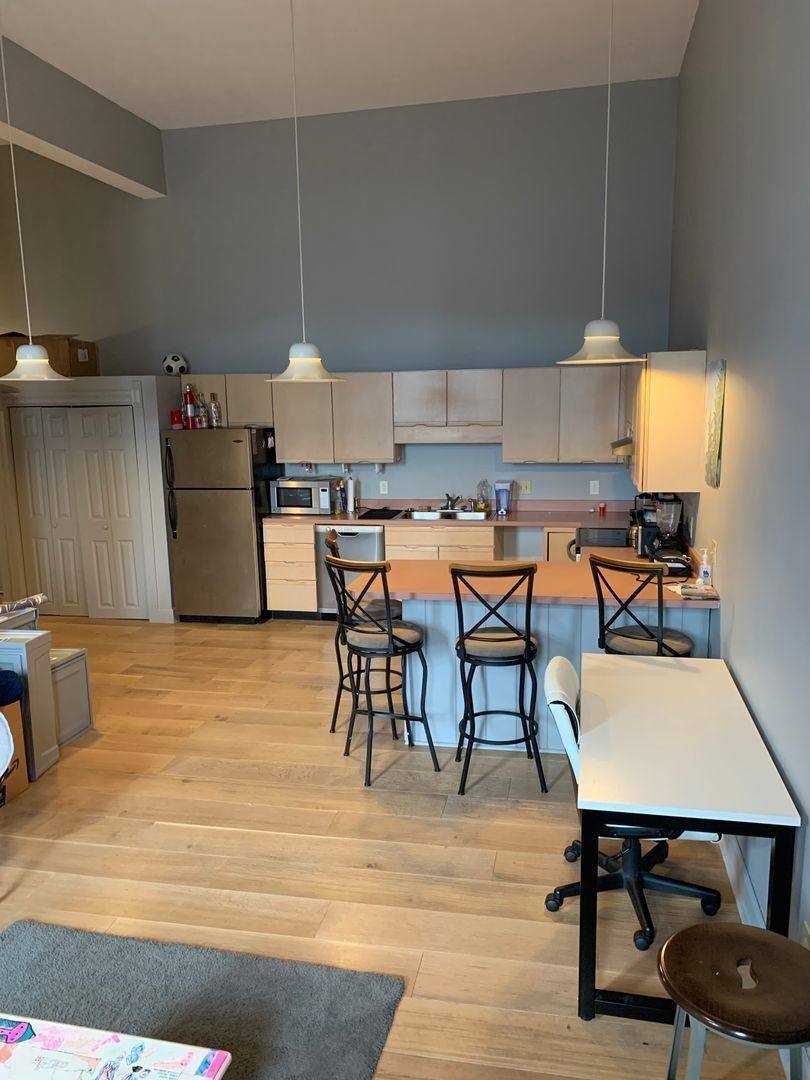 Apartment for rent at 204 N Walnut, Bloomington, IN 47404