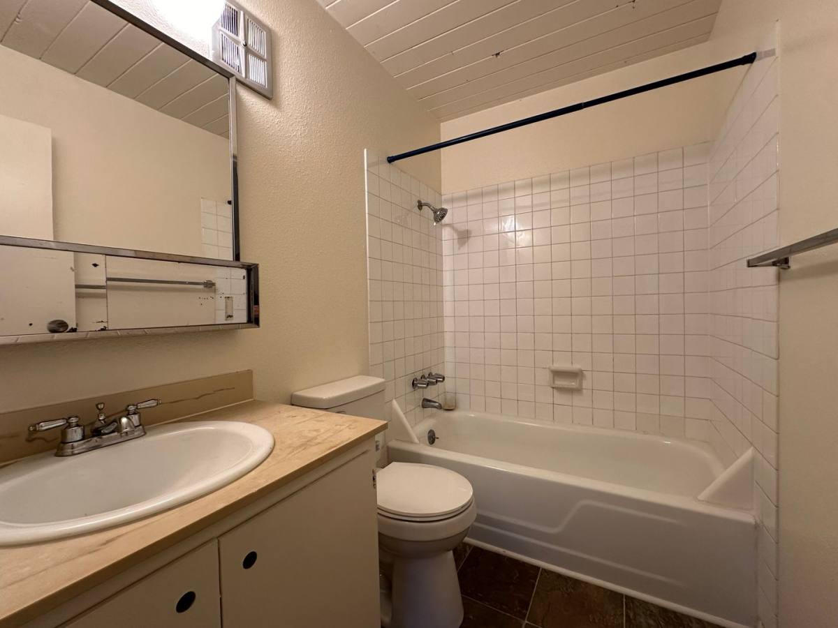 Apartment for rent at 3000 Bill McDonald Parkway, Bellingham, WA 98225