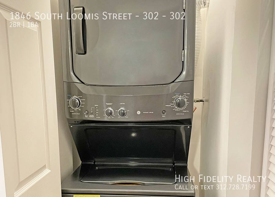 Apartment for rent at 1846 S Loomis St #302, Chicago, IL 60608