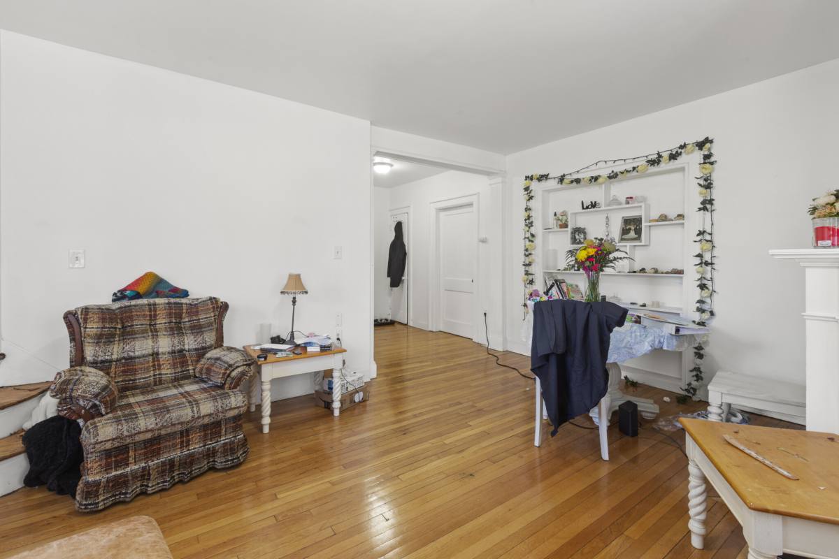 Apartment for rent at 1462 Commonwealth #1, Allston, MA 02134