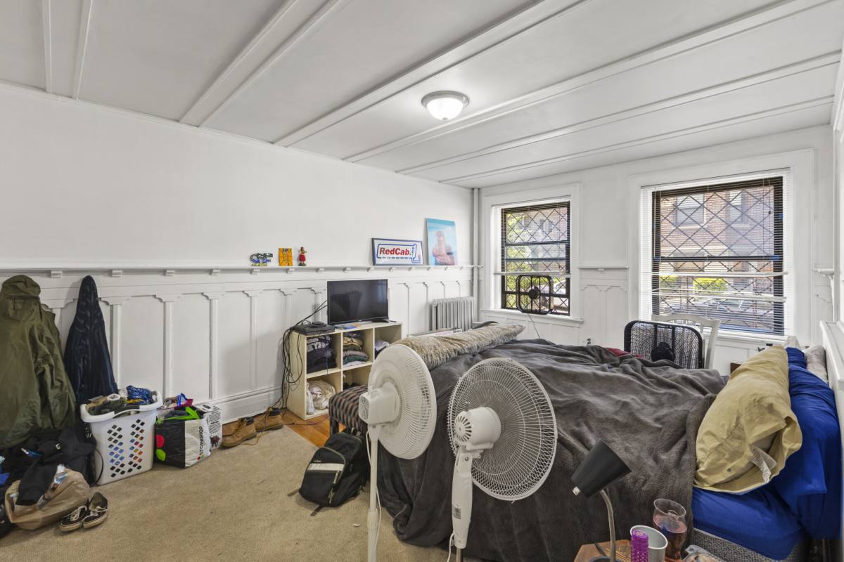 Apartment for rent at 1462 Commonwealth #1, Allston, MA 02134