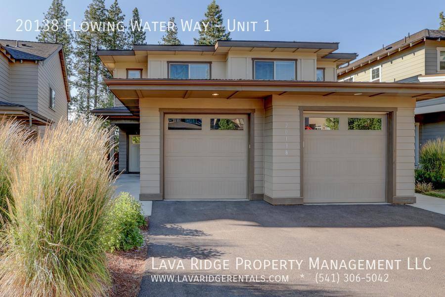 Townhouse for rent at 20138 Flowing Water Way #1, Bend, OR 97702