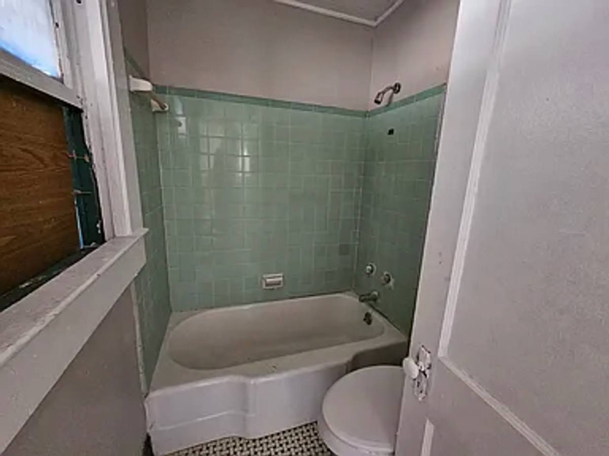 House for rent at 306 S Van Buren Sreet, Albany, GA 31701