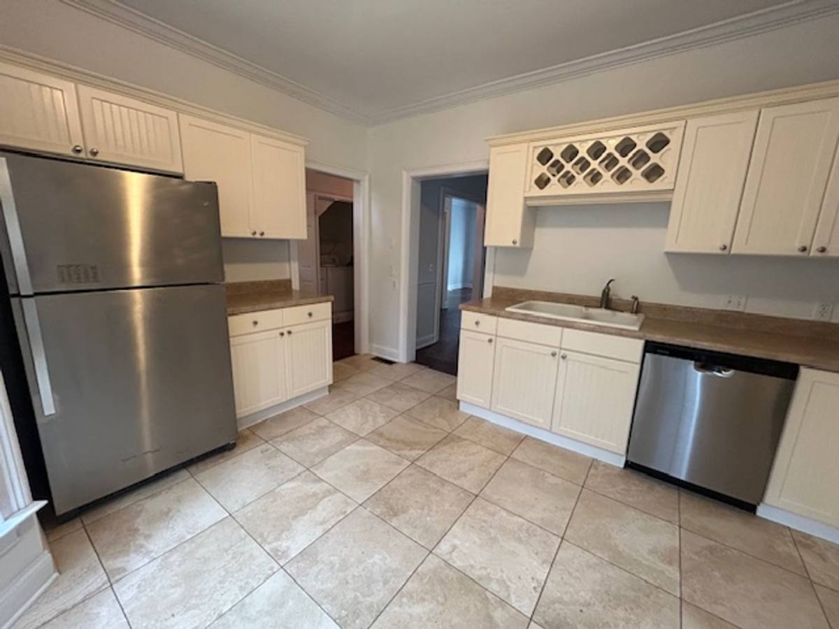 Townhouse for rent at 798 Mallery St, Saint Simons Island, GA 31522