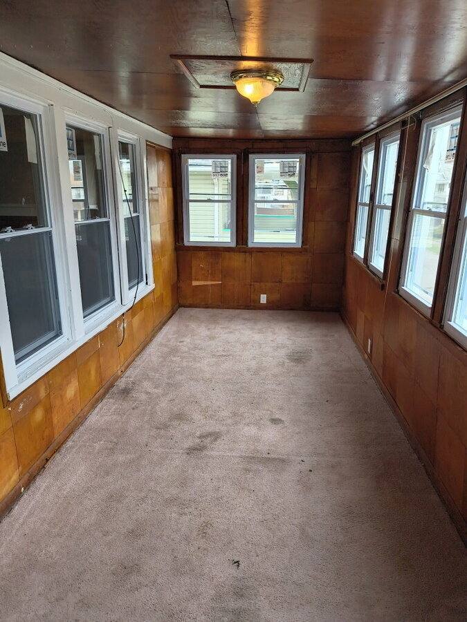 Apartment for rent at 3658 E 143rd St #2, Cleveland, OH 44120