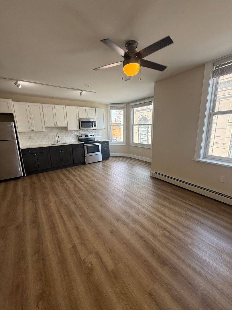 Apartment for rent at 96 Broadway, Newburgh, NY 12550