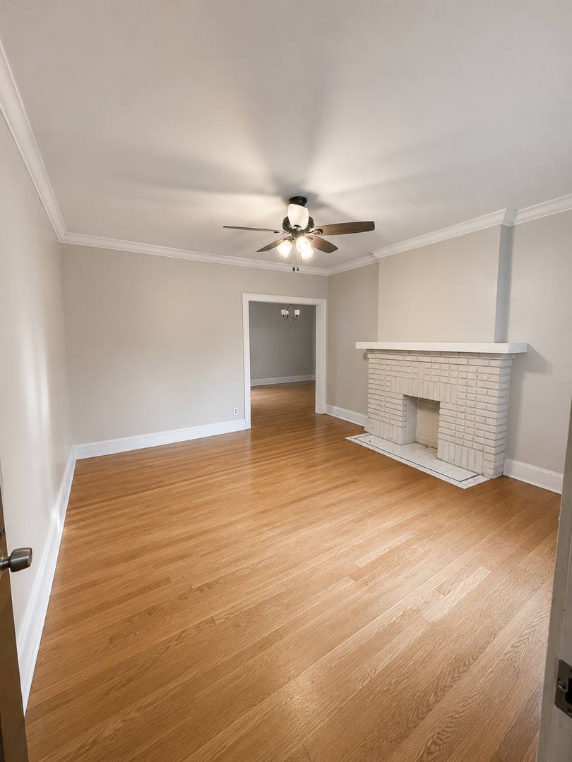 Apartment for rent at 14174 Superior Rd, Cleveland, OH 44118