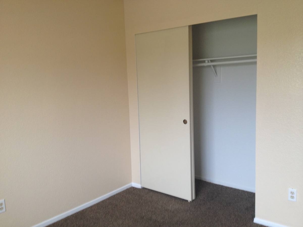 House for rent at 17135 Cambria Ave, Fontana, CA 92336