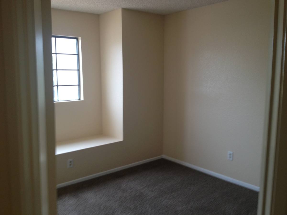 House for rent at 17135 Cambria Ave, Fontana, CA 92336