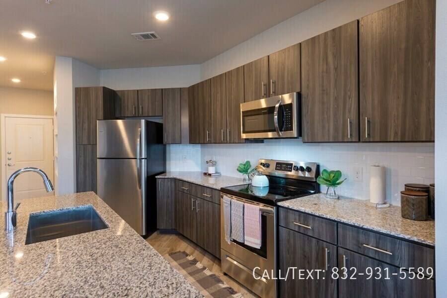 Apartment for rent at 18199 W Lake Houston Parkway #HALH, Humble, TX 77346
