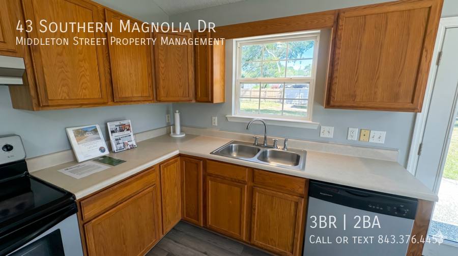 House for rent at 43 Southern Magnolia Dr, Beaufort, SC 29907