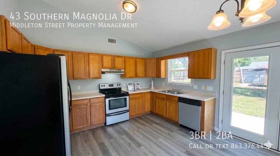 House for rent at 43 Southern Magnolia Dr, Beaufort, SC 29907