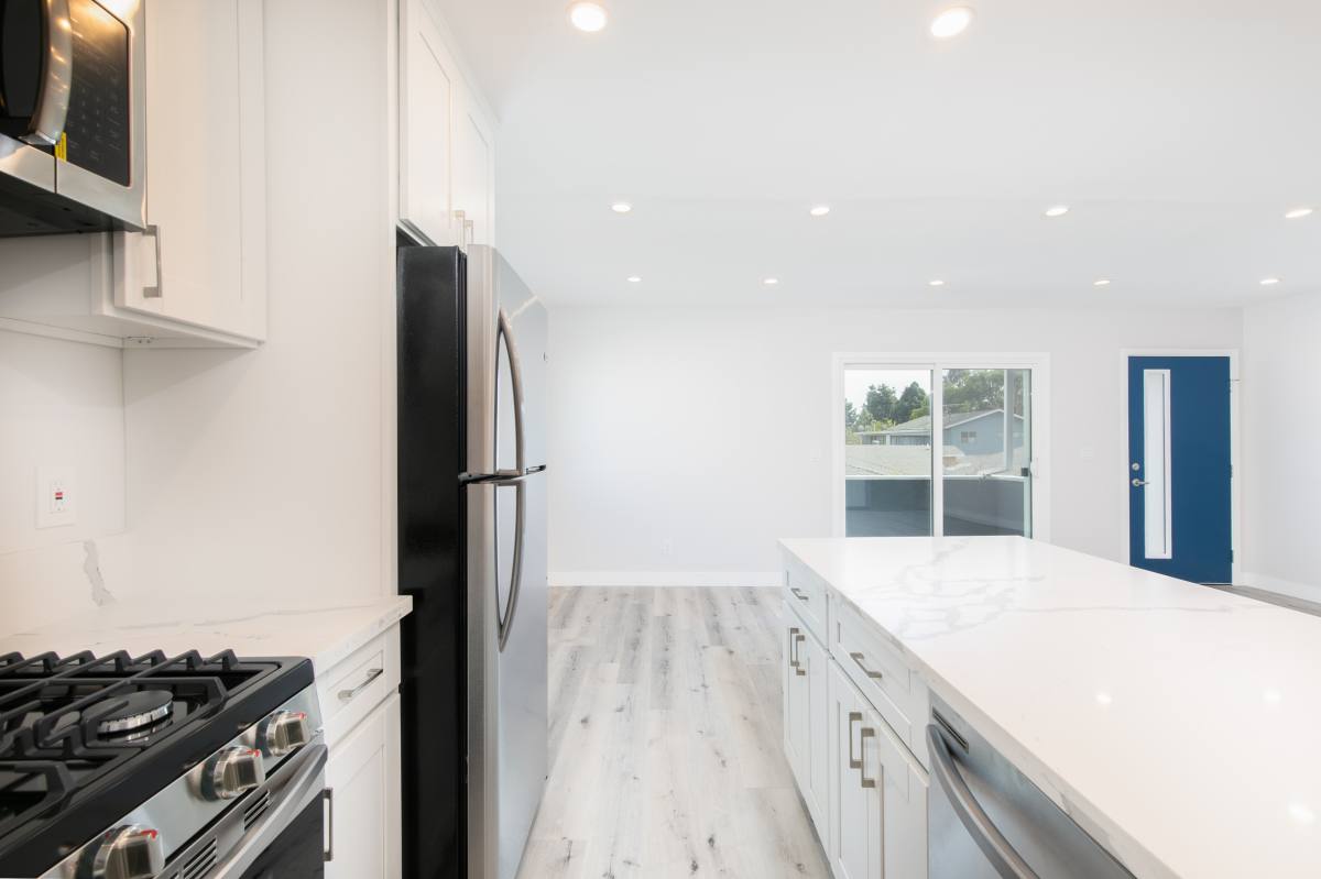 Apartment for rent at 3872 Bentley Ave #C, Culver City, CA 90232