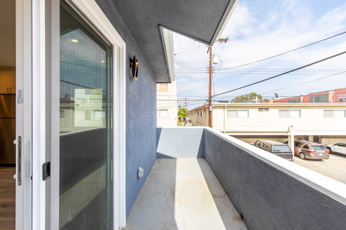 Apartment for rent at 3872 Bentley Ave #C, Culver City, CA 90232