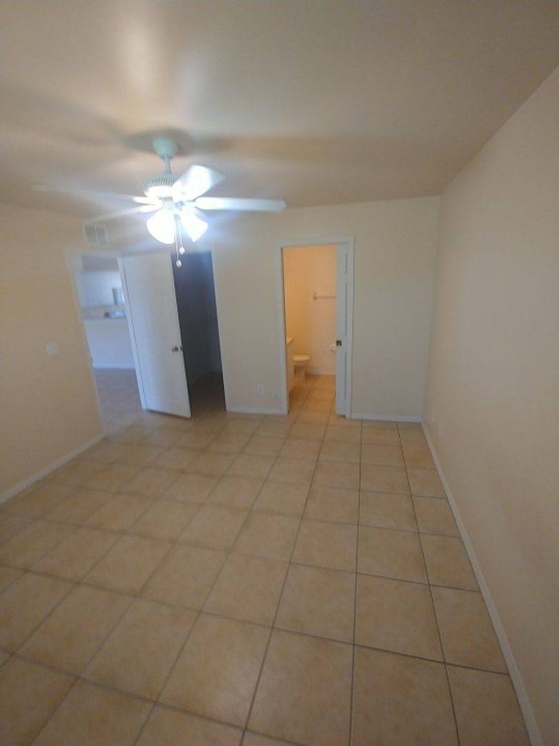 House for rent at 15423 Cemetery Rd, Fort Myers, FL 33905