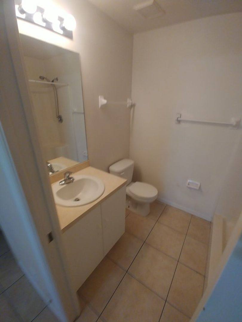 House for rent at 15423 Cemetery Rd, Fort Myers, FL 33905