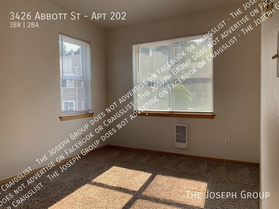 Apartment for rent at 3426 Abbott St #202, Bellingham, WA 98225