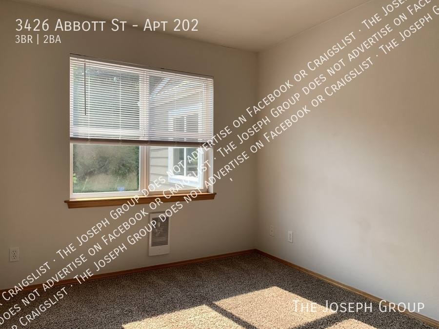 Apartment for rent at 3426 Abbott St #202, Bellingham, WA 98225