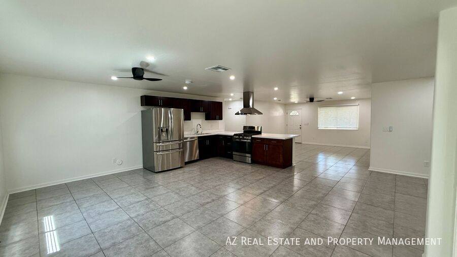 House for rent at 8501 W Mitchell Dr, Phoenix, AZ 85037