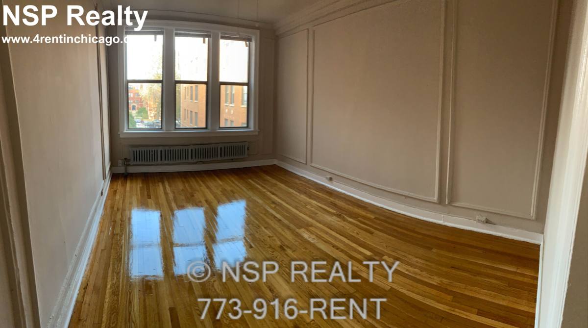 Apartment for rent at 1367 W Estes #1M, Chicago, IL 60626