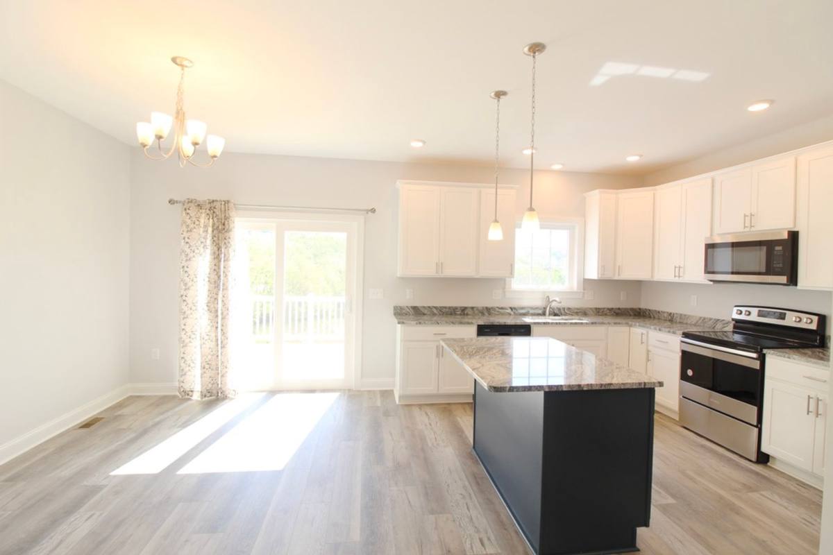 Townhouse for rent at 1073 Bluemoon Dr, Harrisonburg, VA 22801