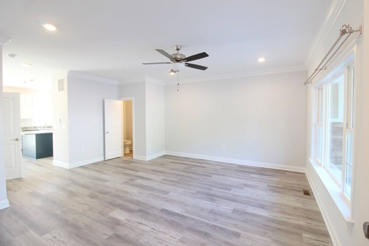 Townhouse for rent at 1073 Bluemoon Dr, Harrisonburg, VA 22801
