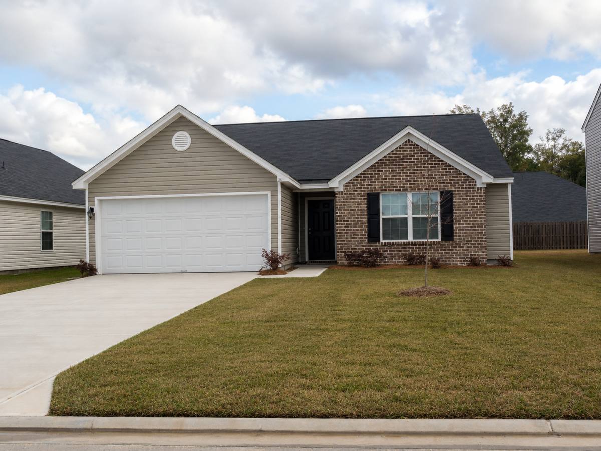 House for rent at 24 Miller Park Circle, Port Wentworth, GA 31407