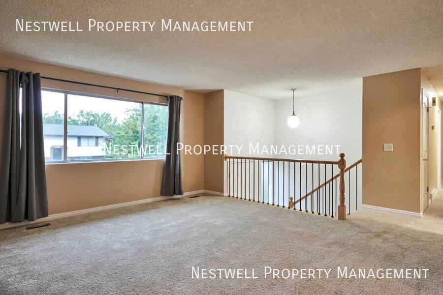 House for rent at 815 E Dusty Rock Place, Sandy, UT 84094