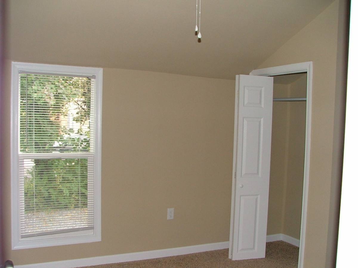 House for rent at 38 N Penn St, Shippensburg, PA 17257
