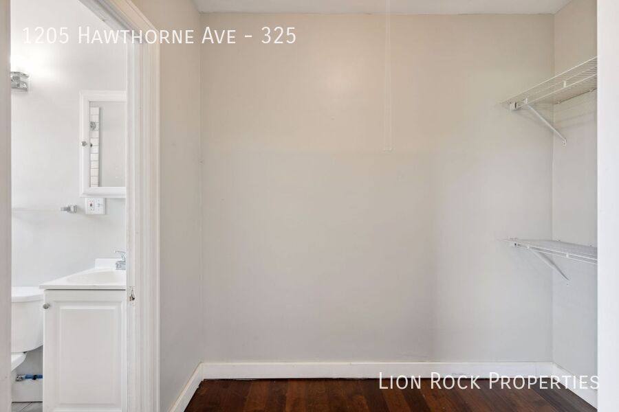 Apartment for rent at 1205 Hawthorne Ave #325, Minneapolis, MN 55403