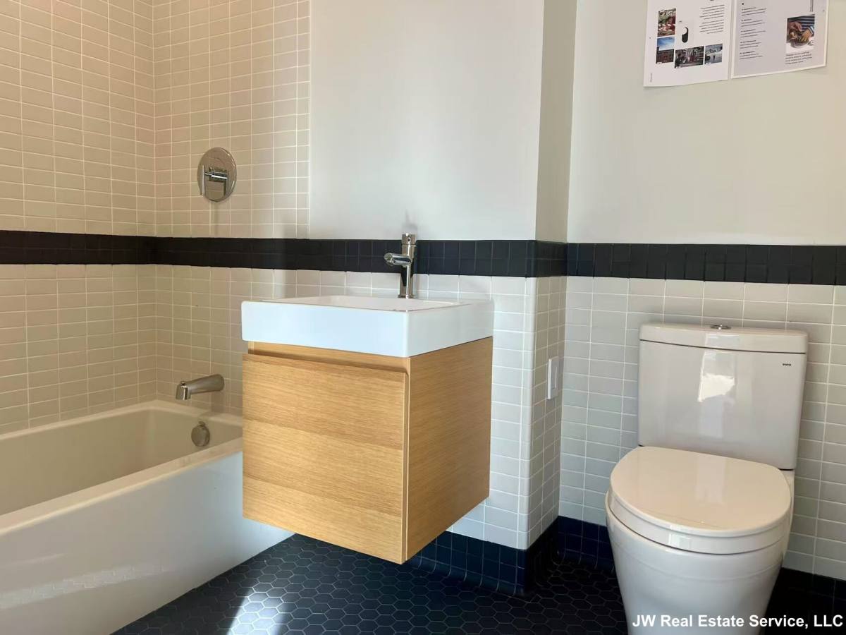 Apartment for rent at 145 Willow St #2, Cambridge, MA 02141