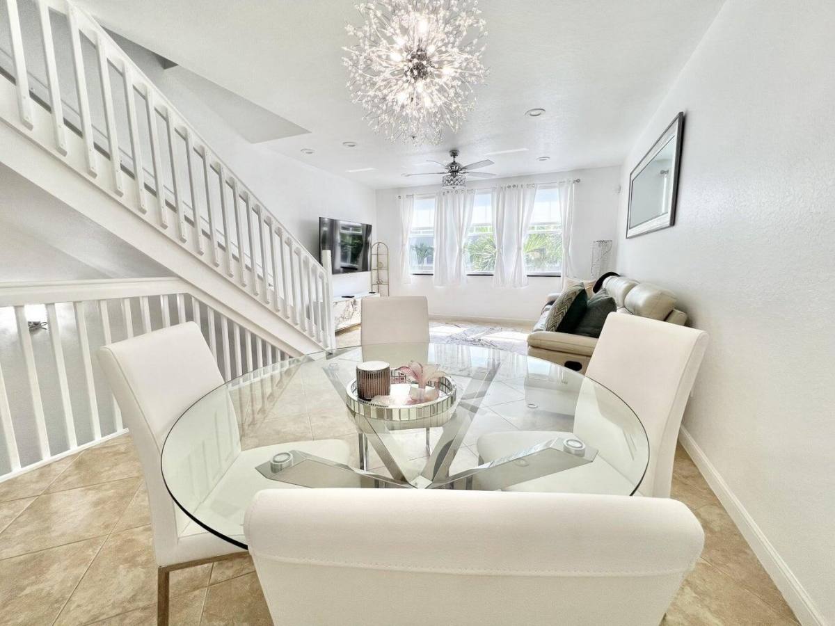 Townhouse for rent at 840 Marina Del Ray Lane #840-2, West Palm Beach, FL 33401