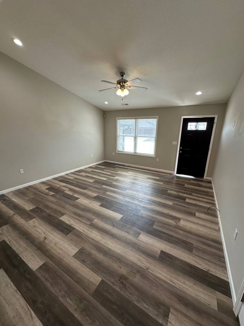 Apartment for rent at 1810 St Matthew's Court, Rolla, MO 65401