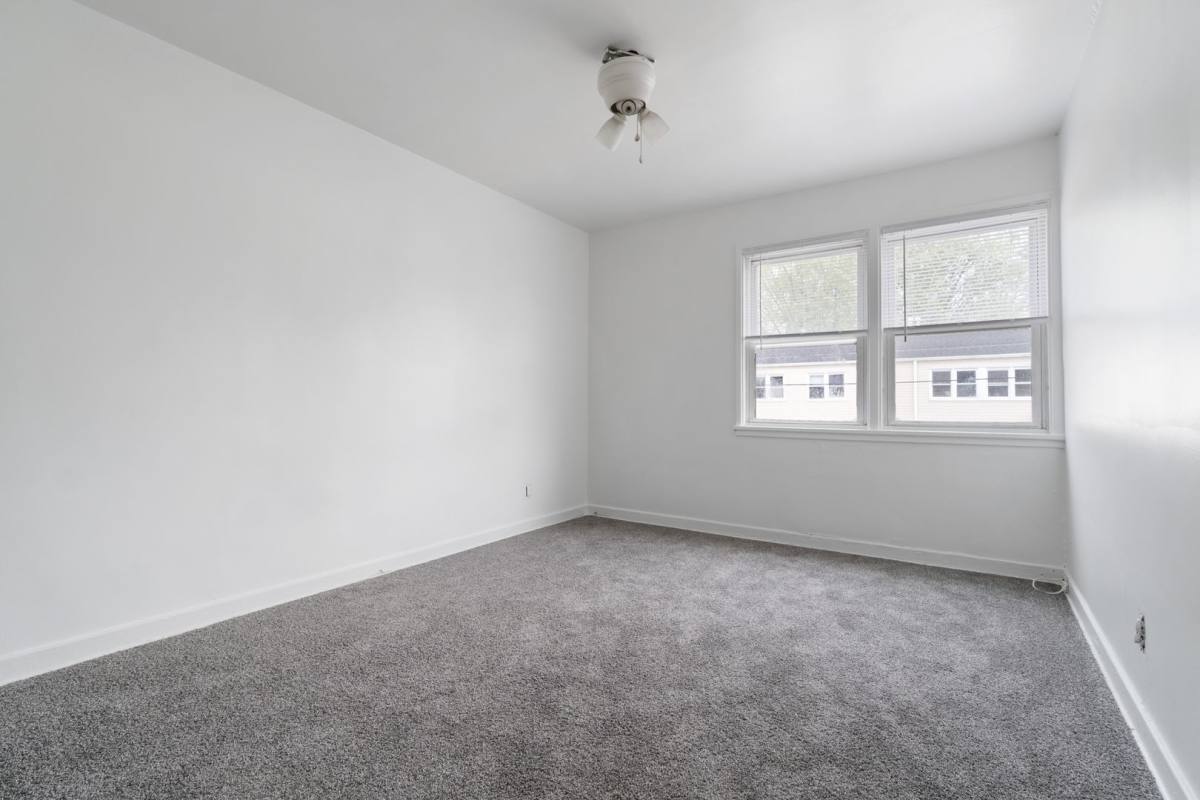Townhouse for rent at 1 Midland Heights Circle #B, Midland, PA 15059