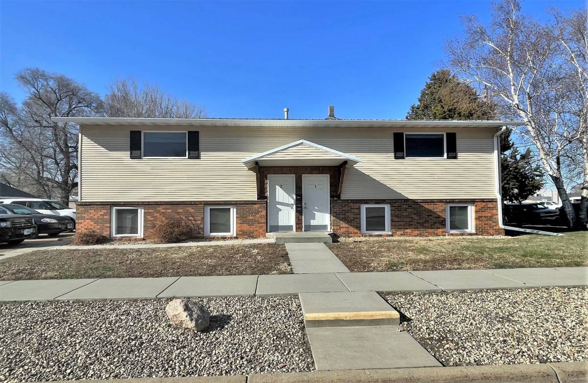 Apartment for rent at 200 W 7th, Mitchell, SD 57301